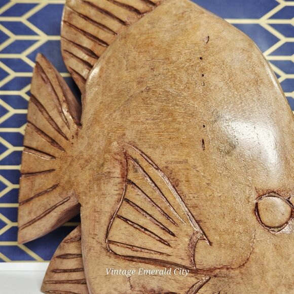 Vtg Hand Carved Cedar Wooden Fish Sculpture Mid Century Ocean Life 3D Brown Boho - Picture 8 of 12